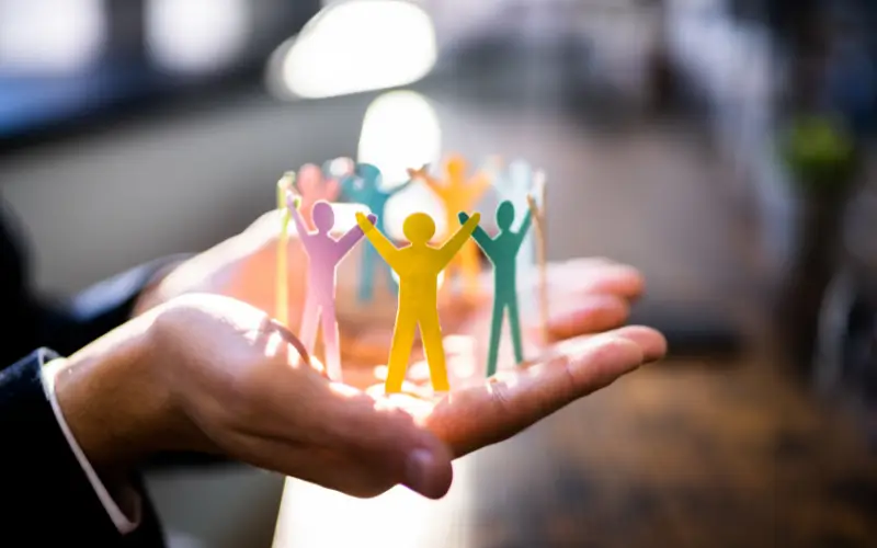 Flourishing Leadership Building Trust, Navigating Change, and Prioritising Well-being